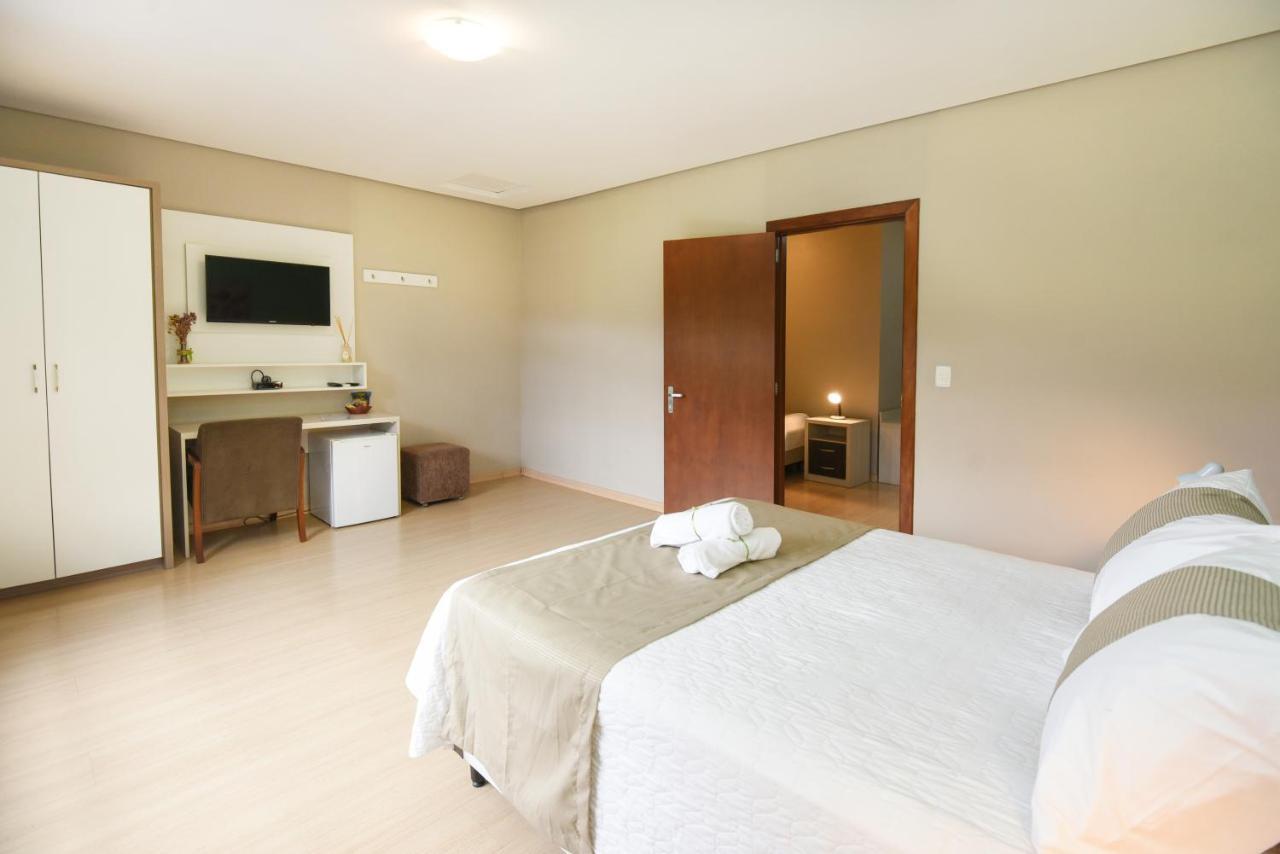 Pousada Tres Pinheiros Gramado Zewnętrze zdjęcie